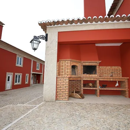Quinta Do Medronhal مزرعة للإقامة Cadaval