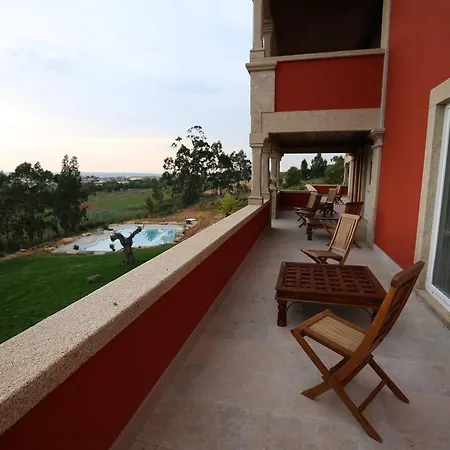 مزرعة للإقامة Quinta Do Medronhal *